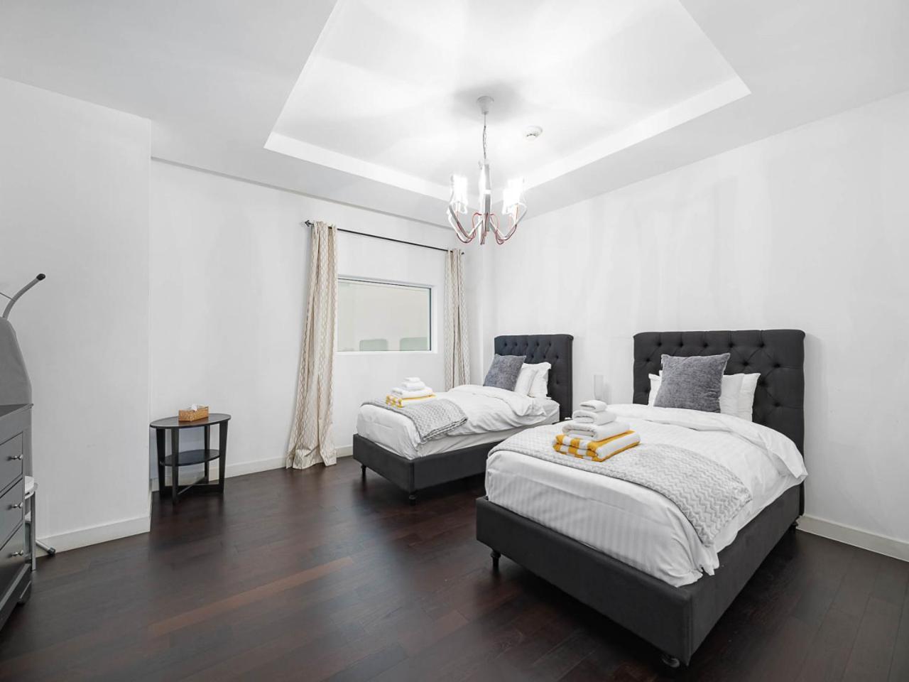 Short Limestone House Difc 2 Bedrooms Apartment Dubai
