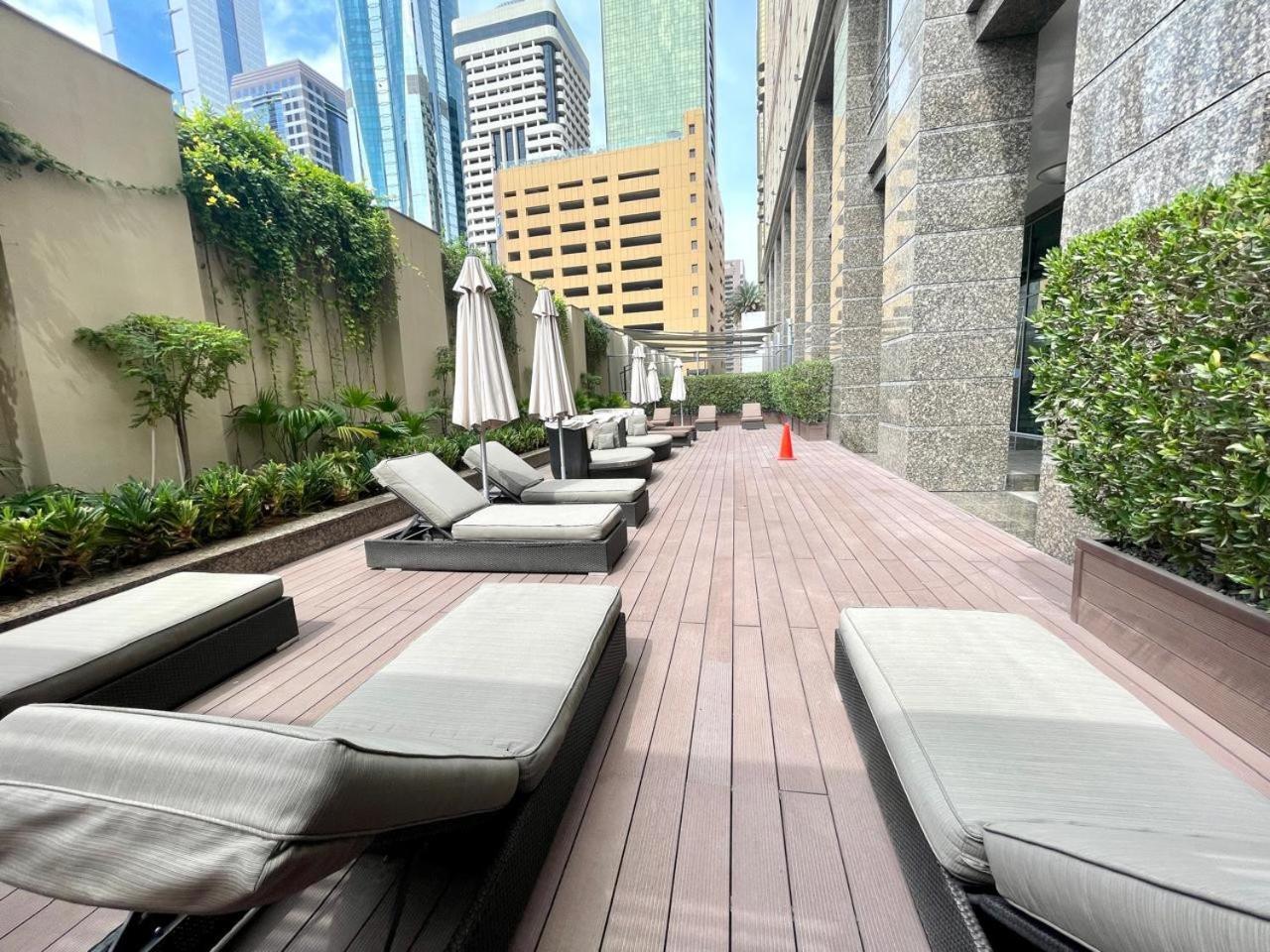 Short Limestone House Difc 2 Bedrooms * Dubai