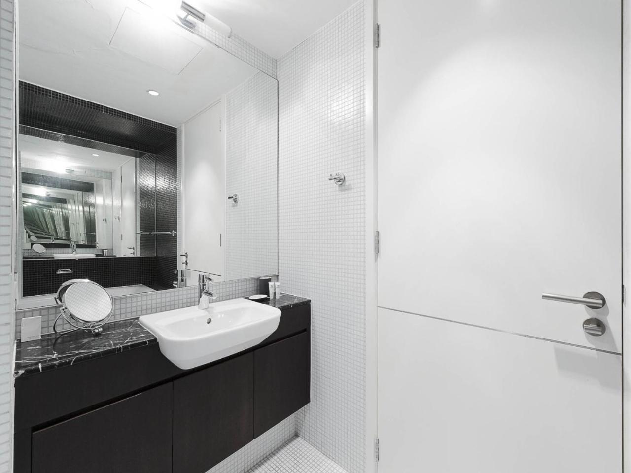 Apartment Short Limestone House Difc 2 Bedrooms *