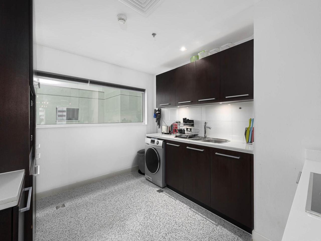Short Limestone House Difc 2 Bedrooms